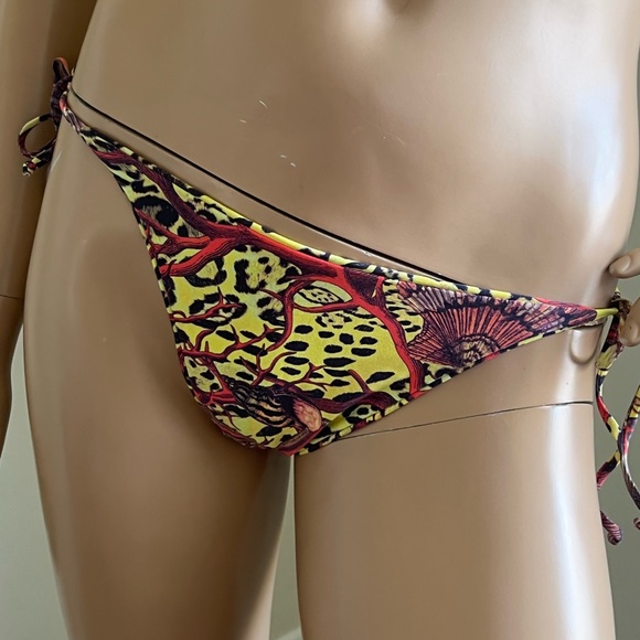 A’BIDDIKKIA Paharea Yellow cheetah bikini with shell print - Picture 3 of 5